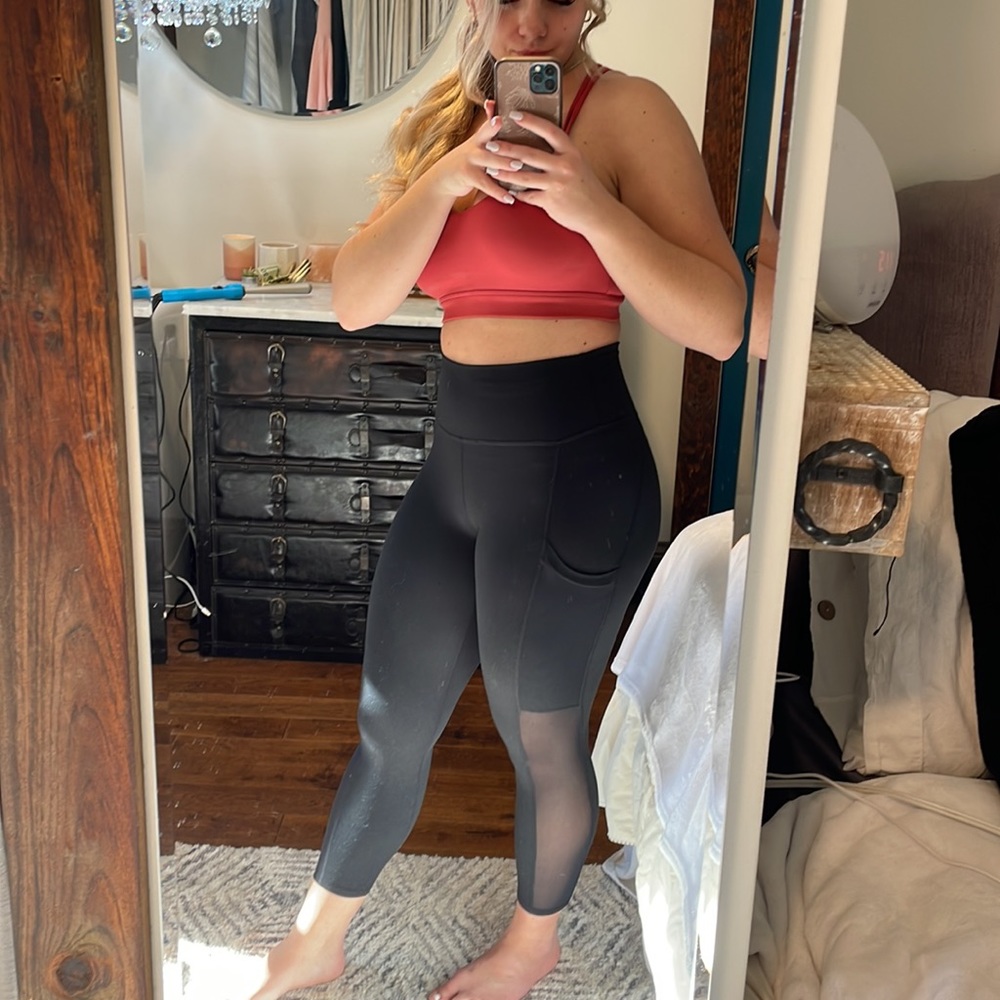 Fabletics Leggings Size Small - image 4